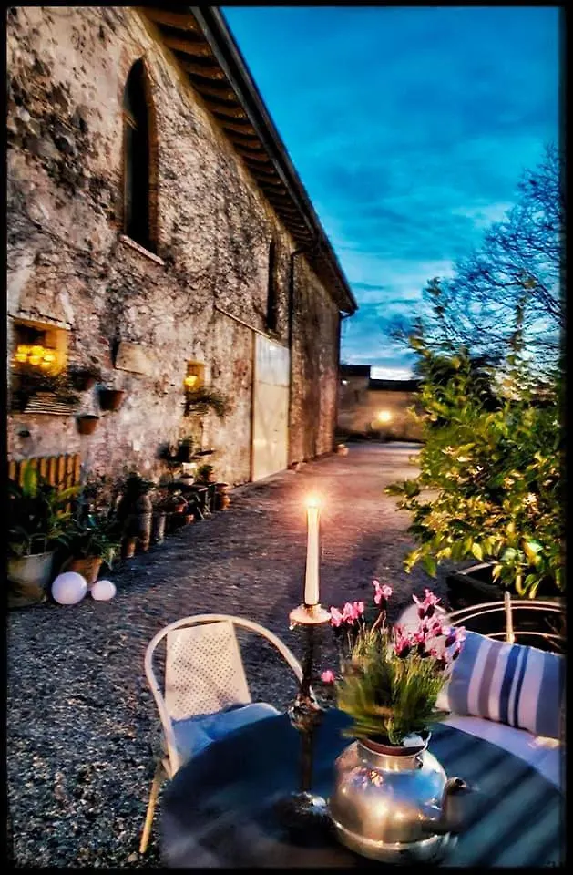 Le Camere Di Virgilio Monzambano Italien